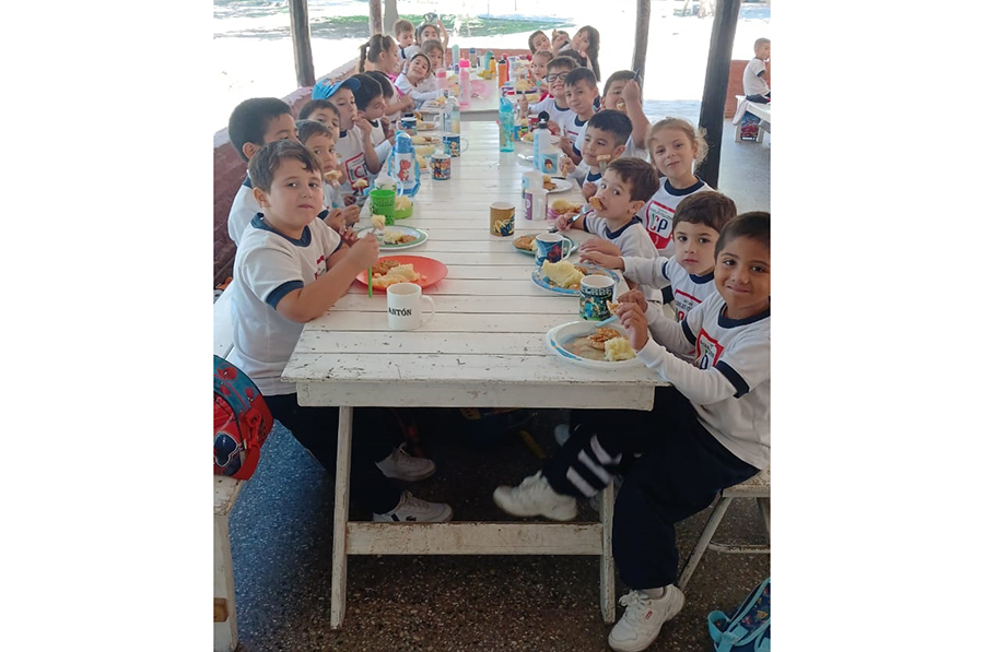 Visita de las salas de 5 años a la Reserva de San Pedro de Colalao Nivel Inicial