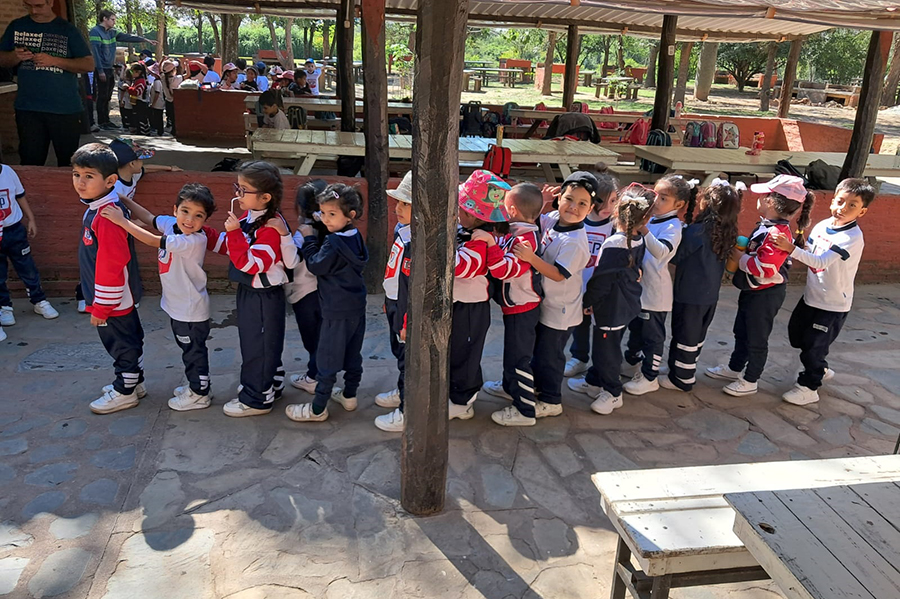 Visita de las salas de 5 años a la Reserva de San Pedro de Colalao Nivel Inicial
