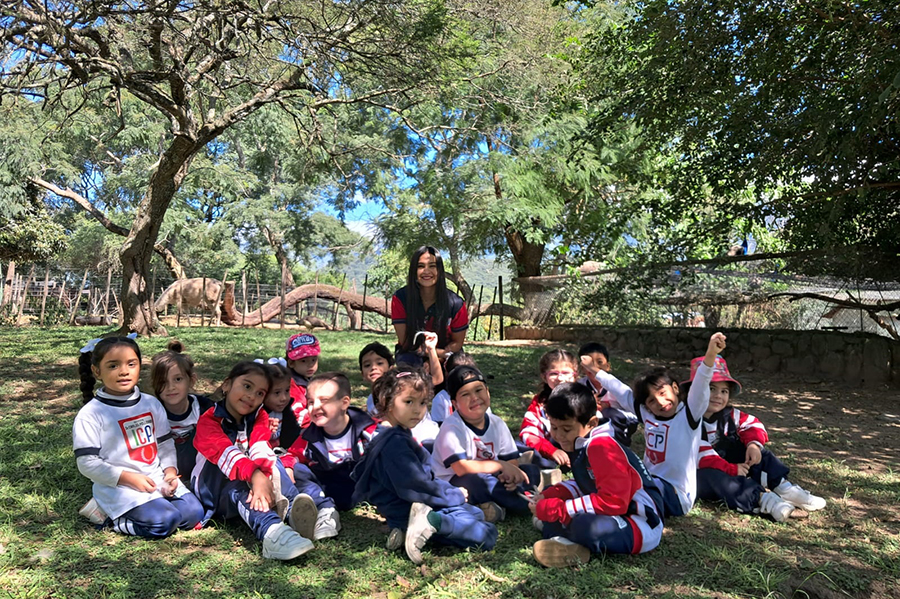 Visita de las salas de 5 años a la Reserva de San Pedro de Colalao Nivel Inicial